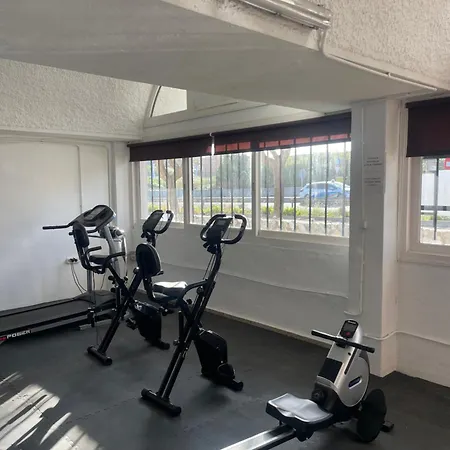 아파트 La Perla Del Mar 에스테포나