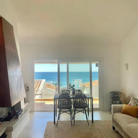 La Perla Del Mar * Εστεπόνα