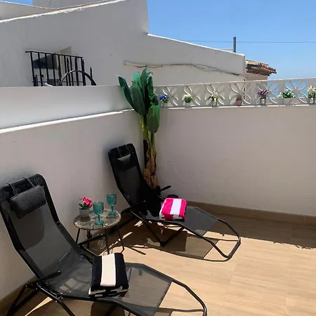 La Perla Del Mar Apartment *