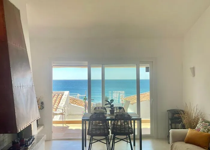 La Perla Del Mar * 埃斯特波纳