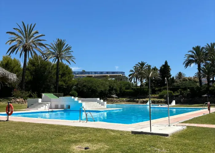 La Perla Del Mar 埃斯特波纳